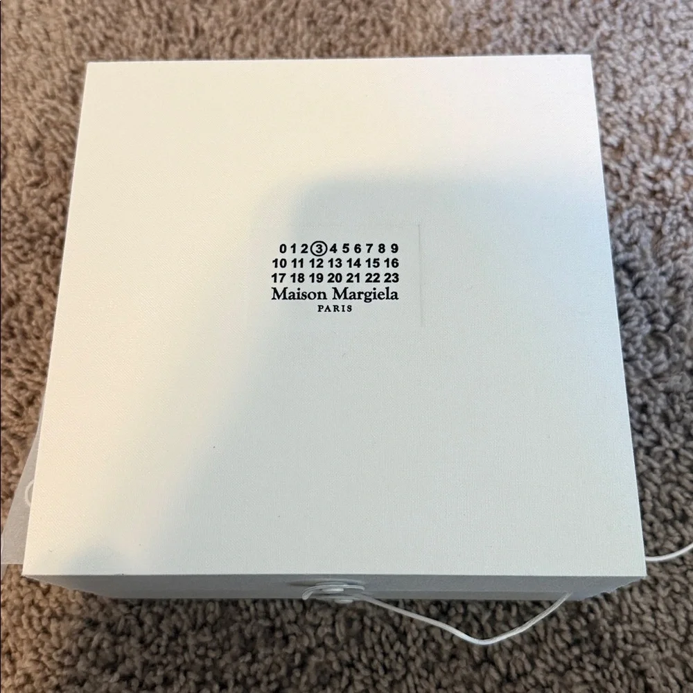 Maison Margiela 'REPLICA' Afternoon Delight Vanilla & Sandalwood - Picture 3 of 4